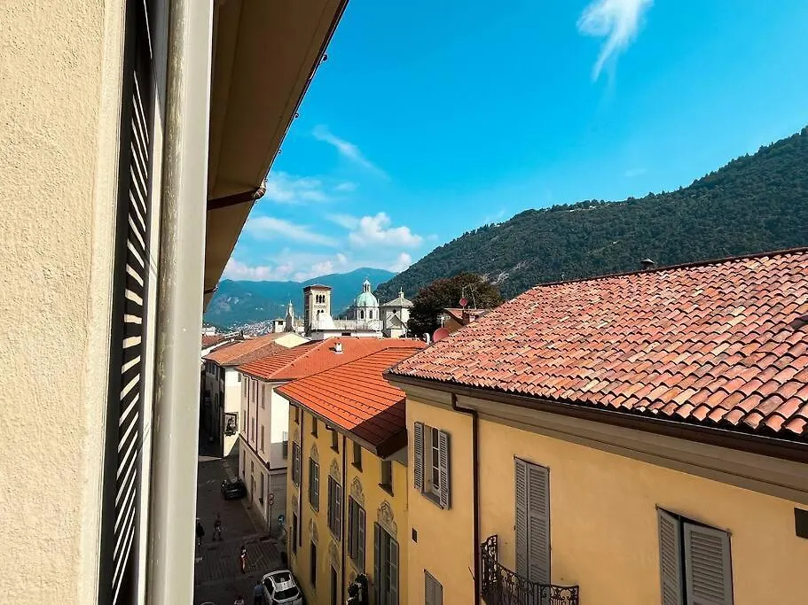 Eleganza Nel Cuore Di Como Apartamento