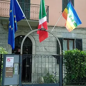 Casa de hóspedes Gira, Como