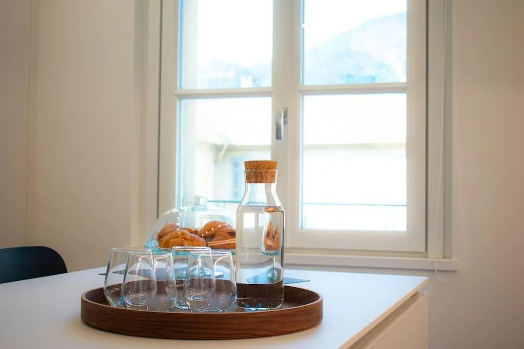 Apartment Eleganza Nel Cuore Di Como Italy